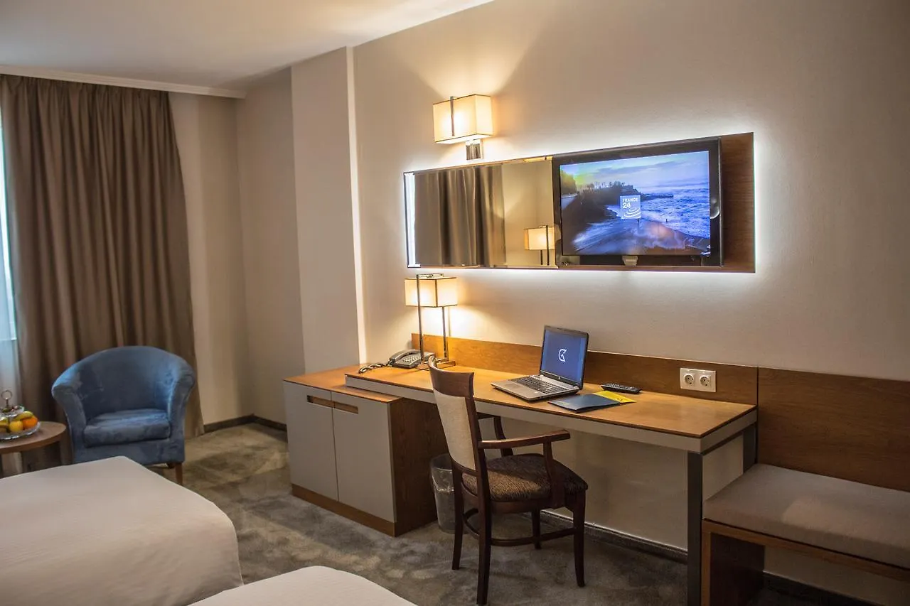 Hotel Golden Tulip Varna